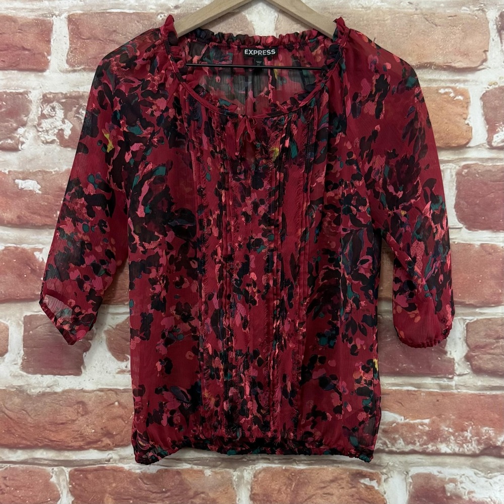 Express Top Women's XS Red Multicolor Floral Raw Edge Trim Pleated Casual Shirt